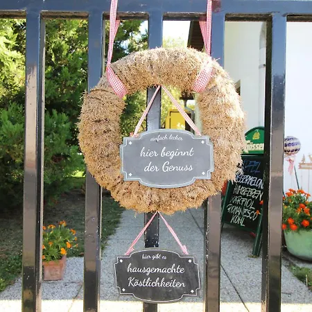 Holiday Haus Wagram * Eckartsau